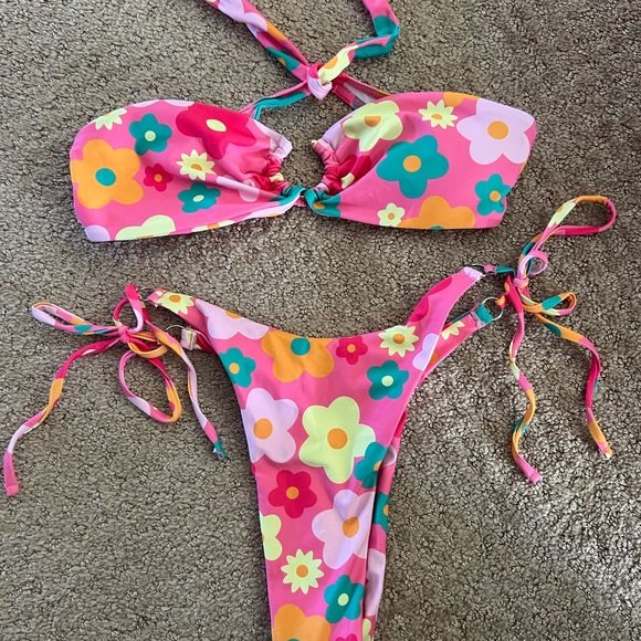 Other - Floral Swim Set - Pink and Multicolor
